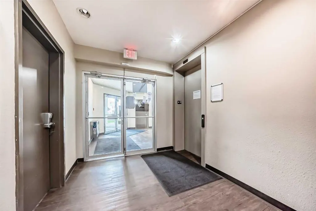 1140 Taradale Drive NE, #1101
