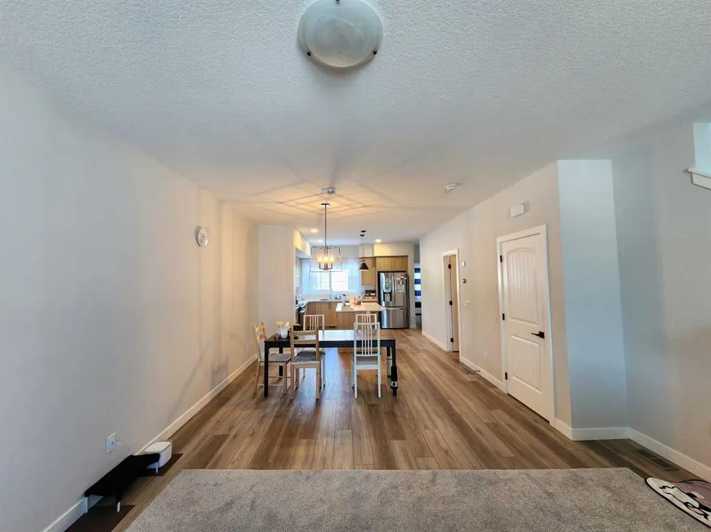 99 Edith Passage NW