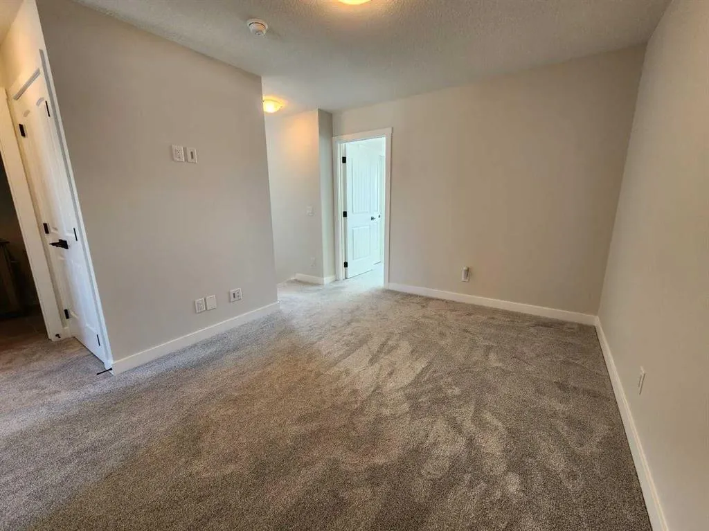 99 Edith Passage NW