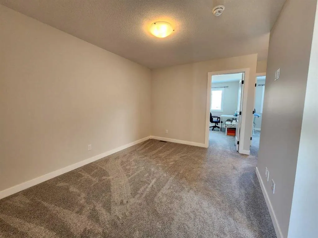 99 Edith Passage NW