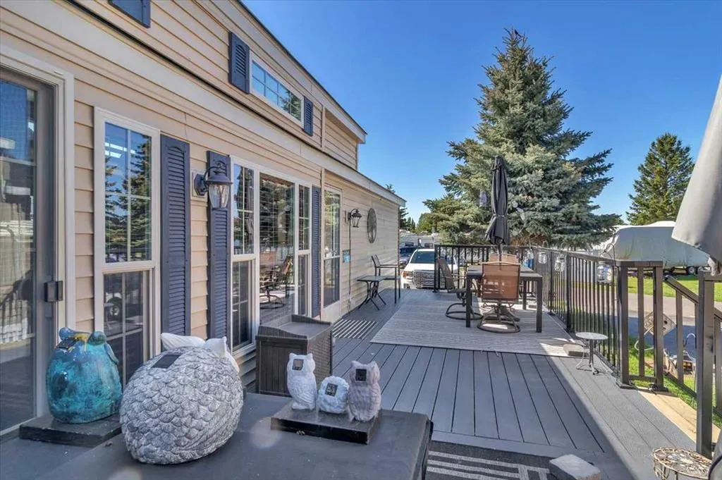 370165 79 Street E, #10