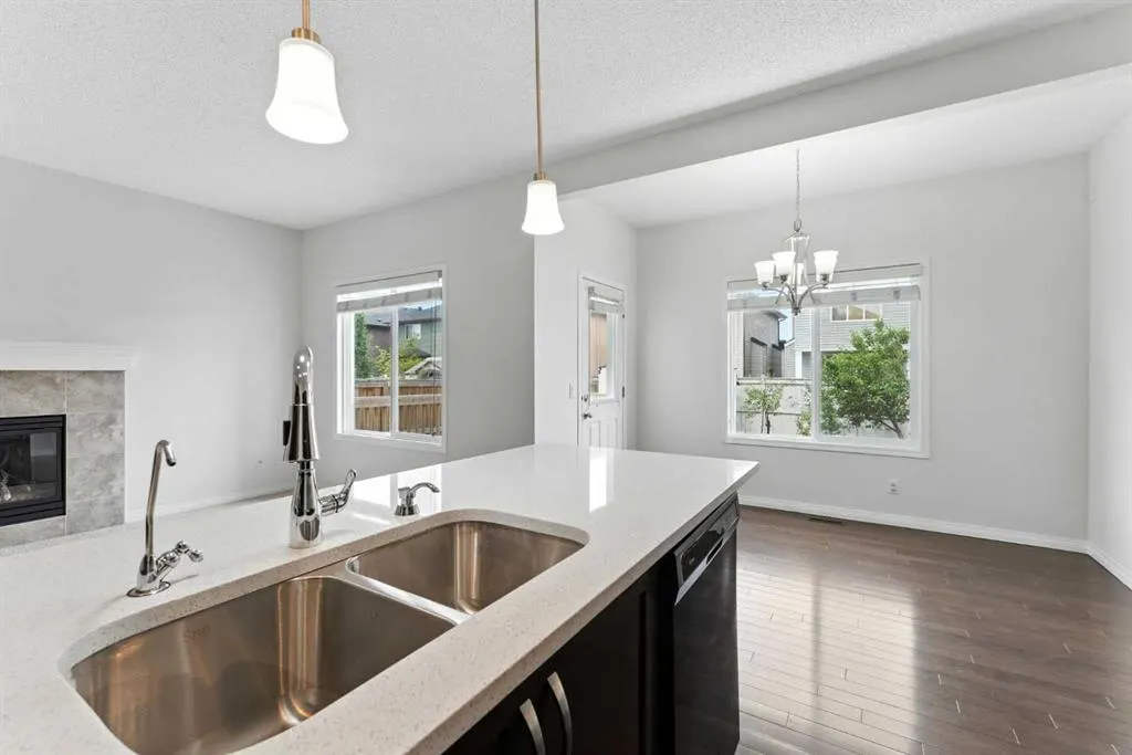 125 Saddlelake Green NE