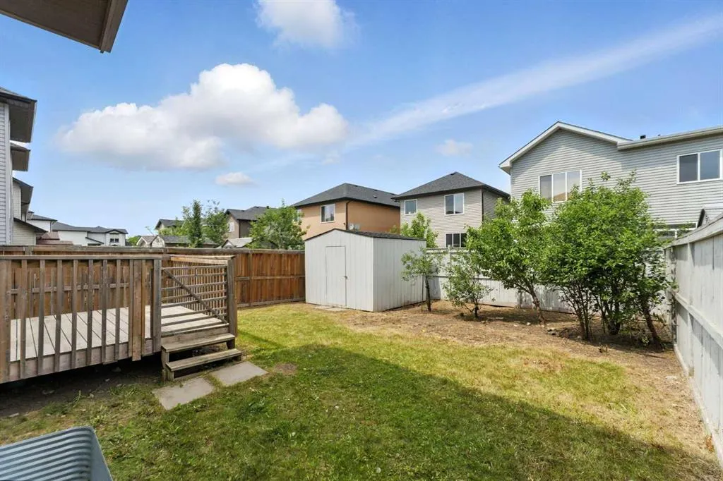 125 Saddlelake Green NE