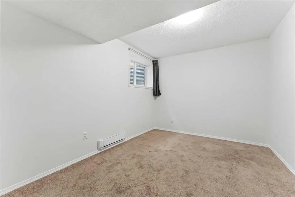 125 Saddlelake Green NE
