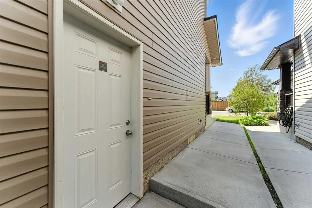 125 Saddlelake Green NE