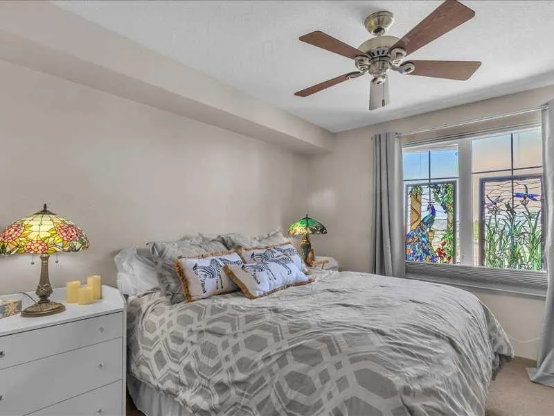 310 McKenzie Towne Gate SE, #1306