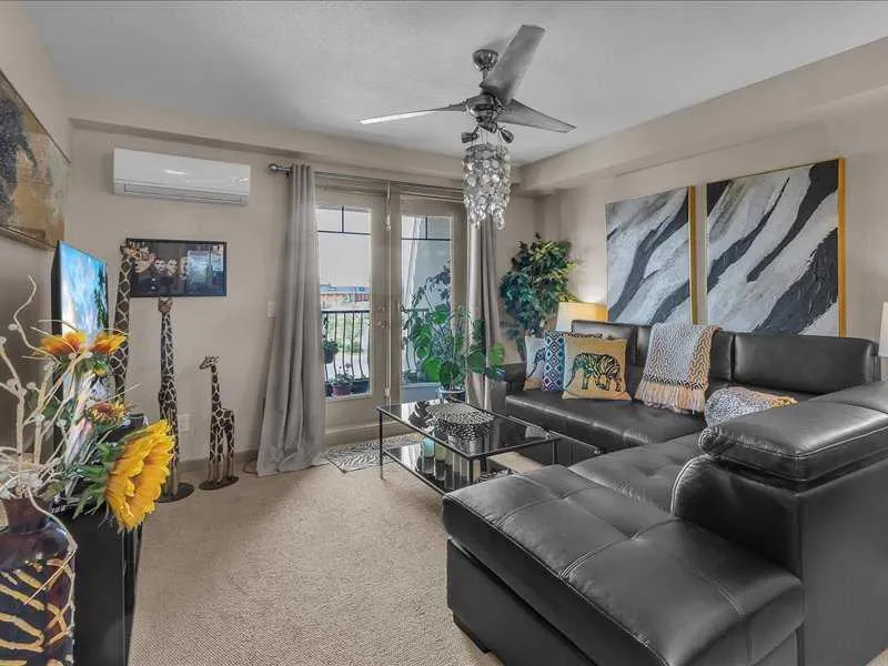 310 McKenzie Towne Gate SE, #1306