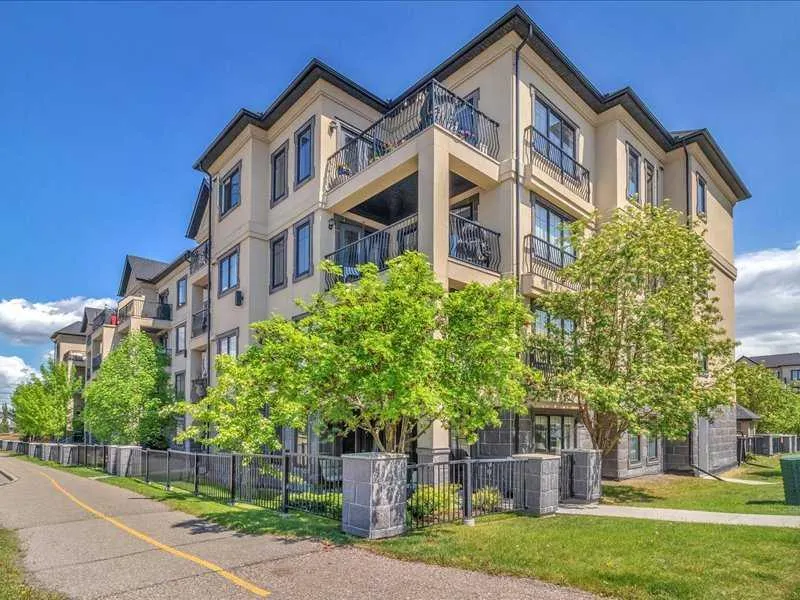 310 McKenzie Towne Gate SE, #1306
