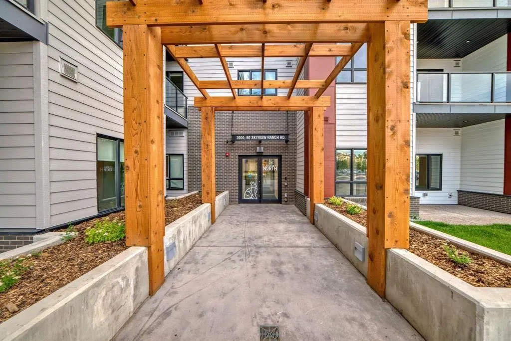 60 Skyview Ranch Road NE, #2613