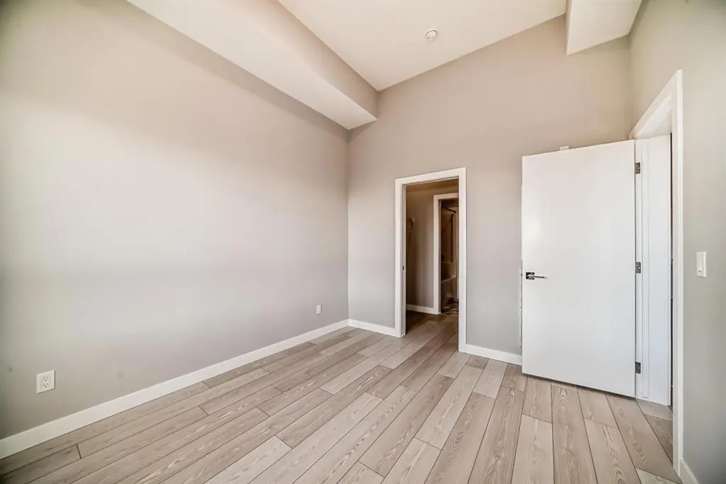 60 Skyview Ranch Road NE, #2515