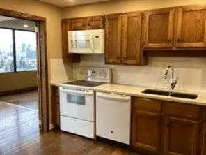 330 26 Avenue SW, #1703