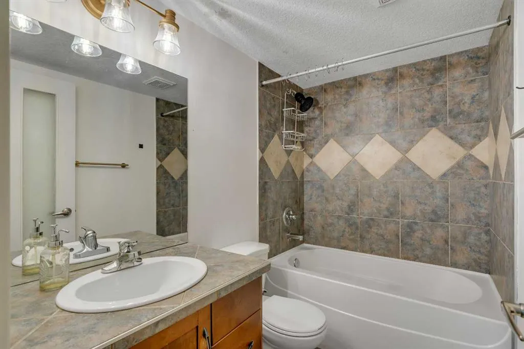 355 5 Avenue NE, #309