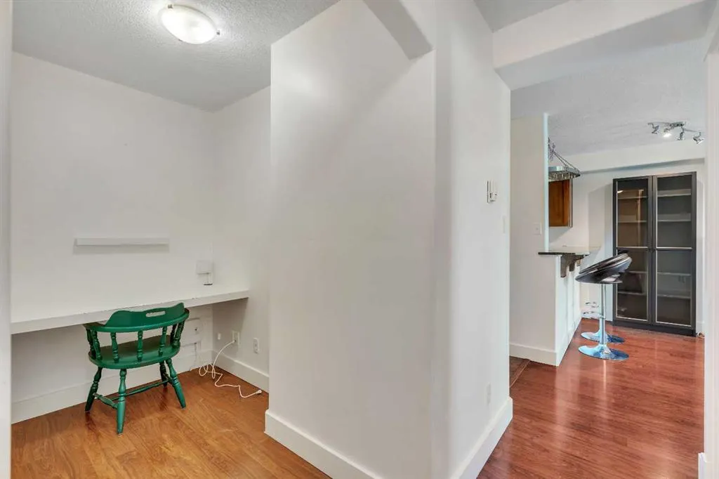 355 5 Avenue NE, #309