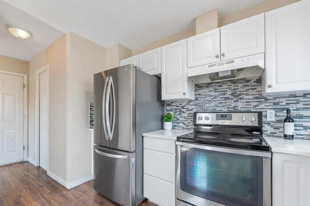 4 Citadel Point NW