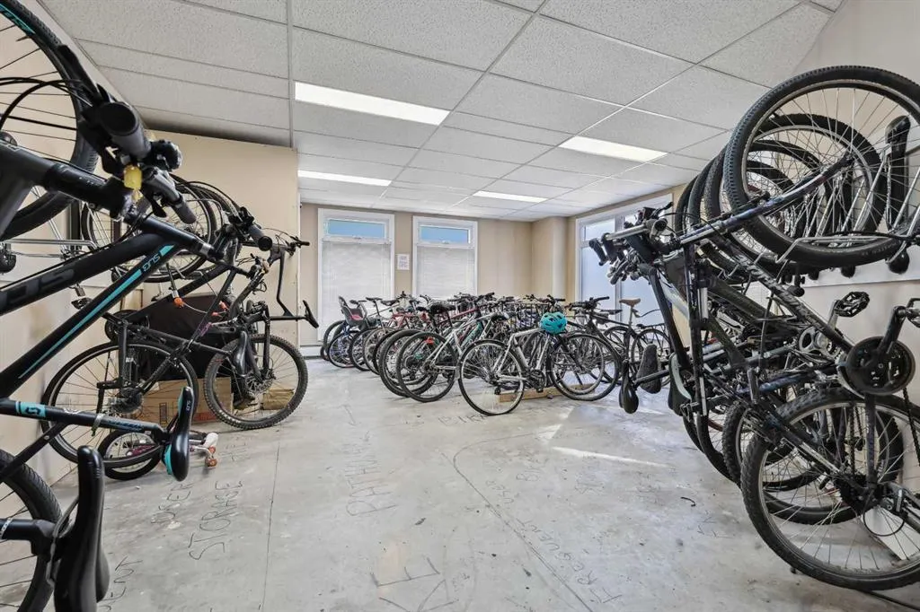 1414 5 Street SW, #206