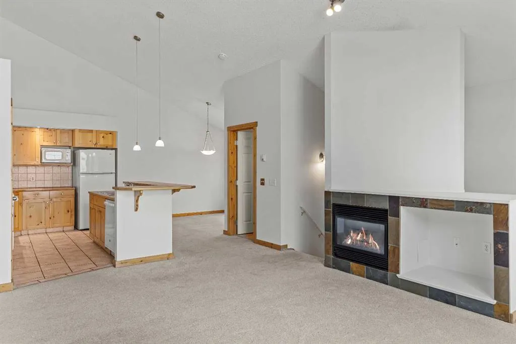 833 7th Street, #3