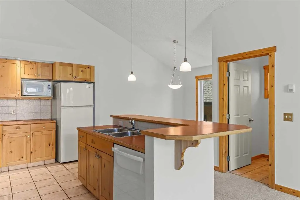 833 7th Street, #3