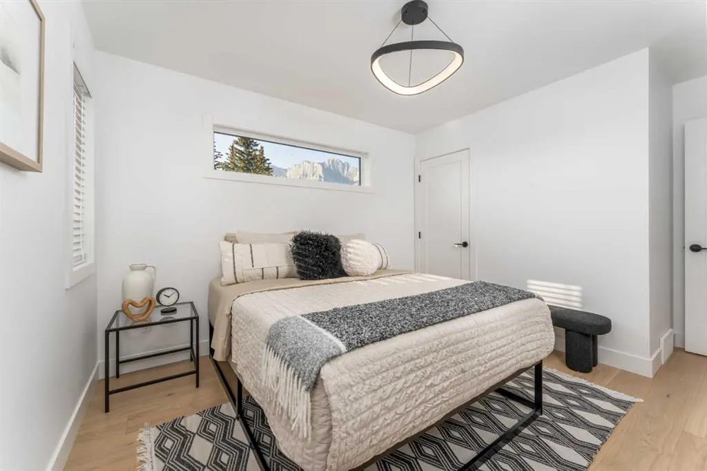 1413 Mountain Avenue, #104