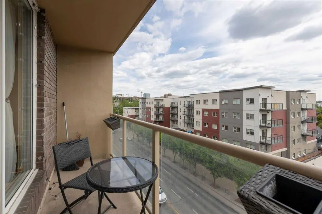 429 14 Street NW, #606