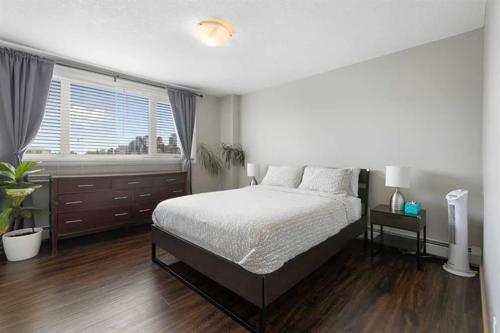 429 14 Street NW, #606