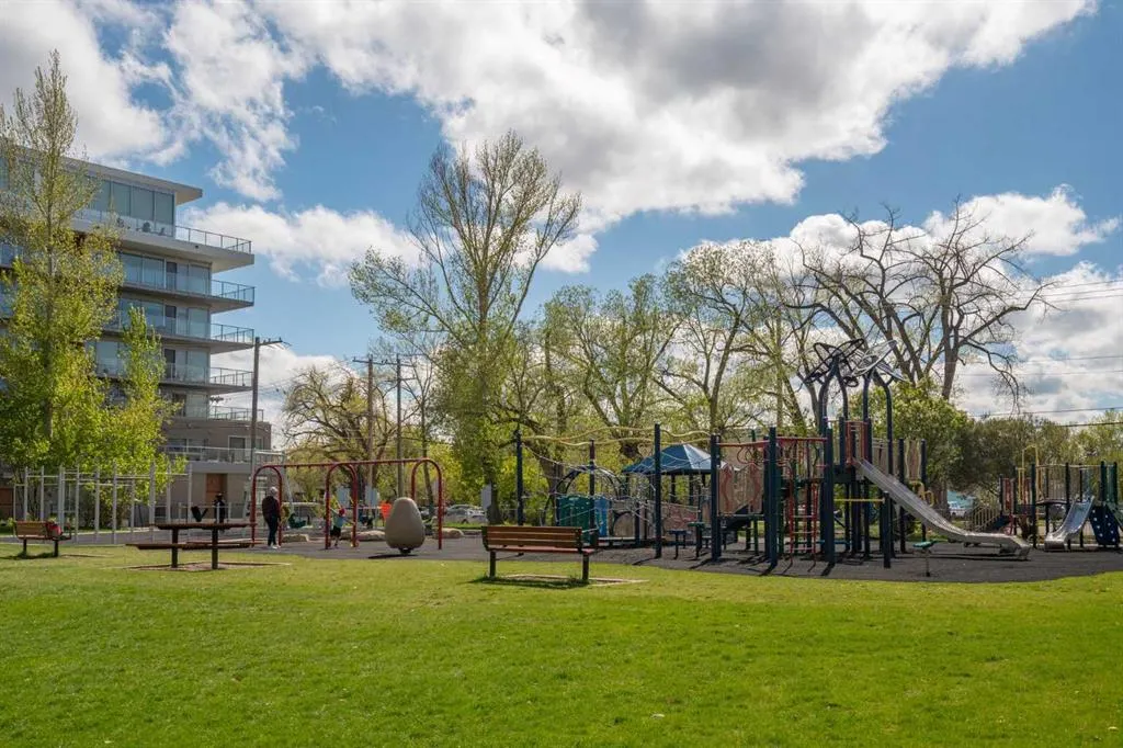 429 14 Street NW, #606