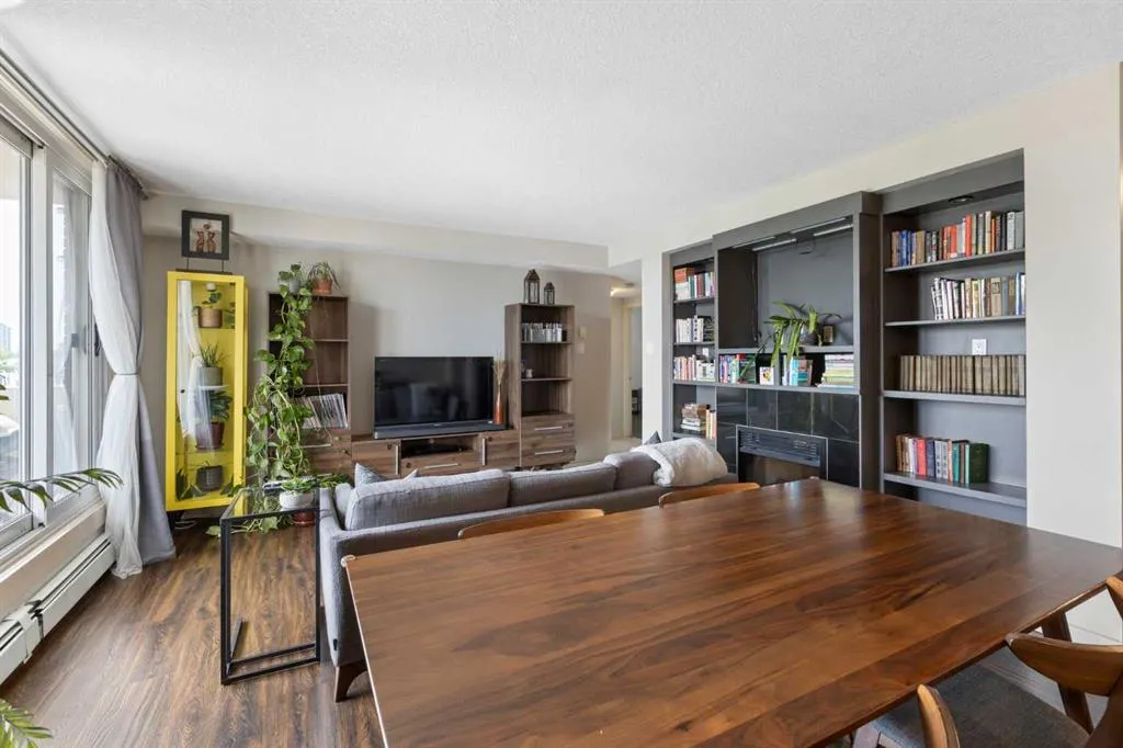 429 14 Street NW, #606