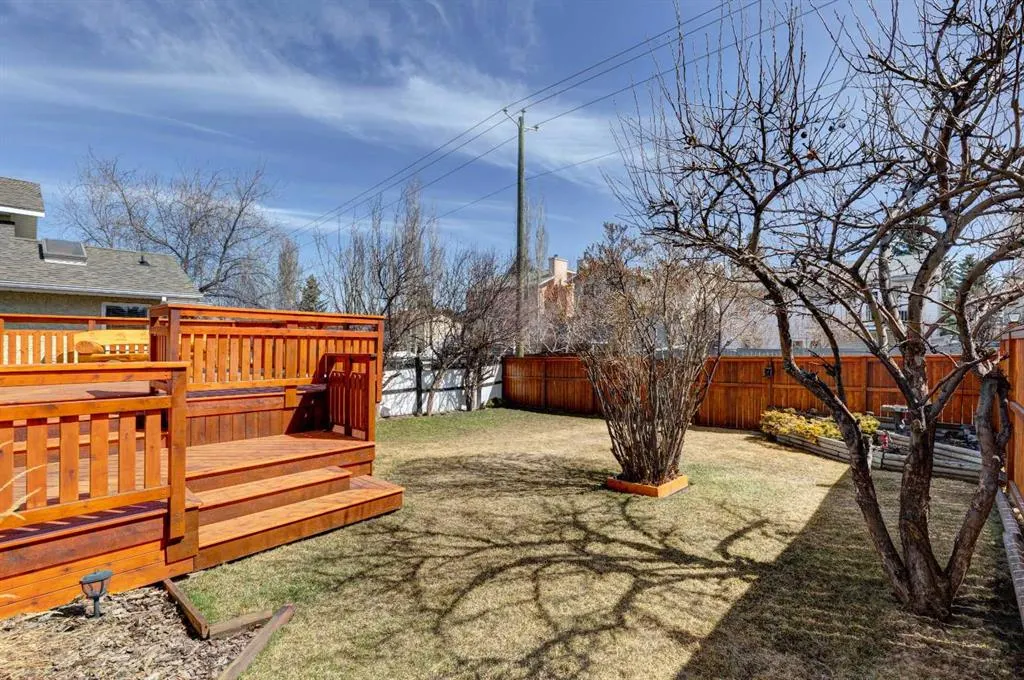 116 Macewan Ridge Close NW