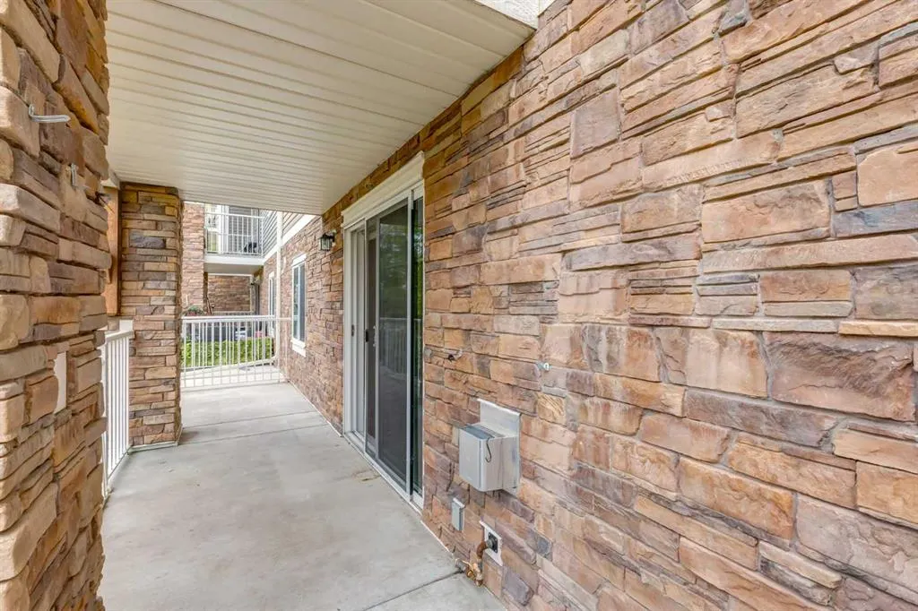 102 Cranberry Park SE, #106