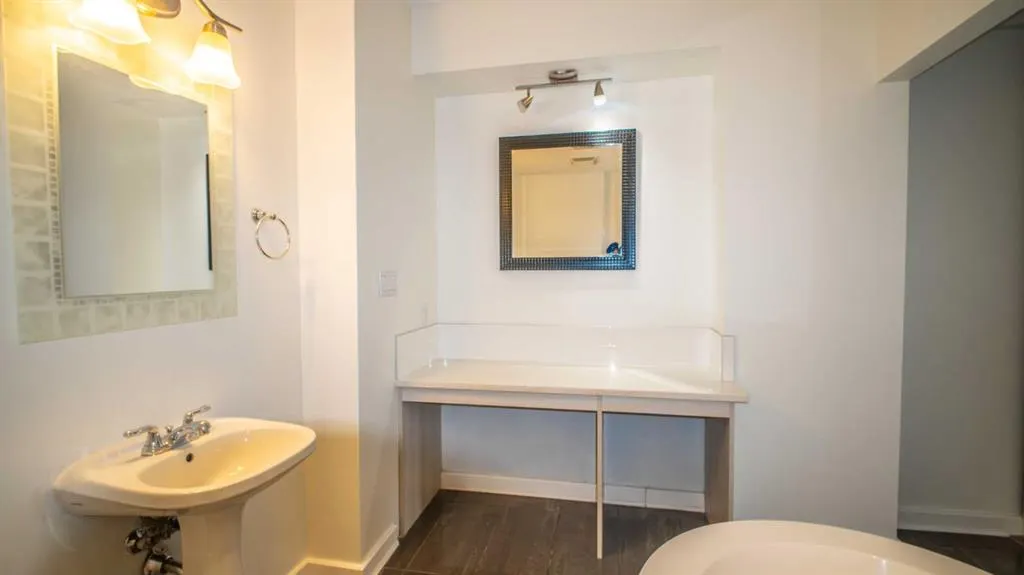 706 15 Avenue SW, #503