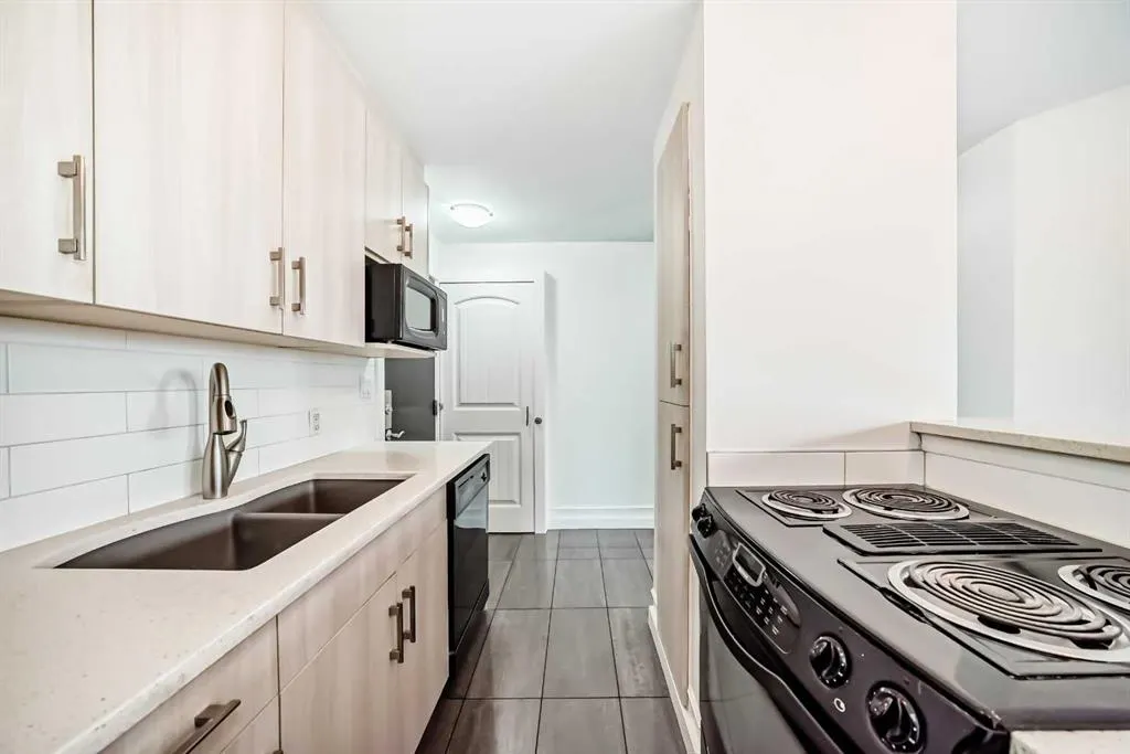 706 15 Avenue SW, #503