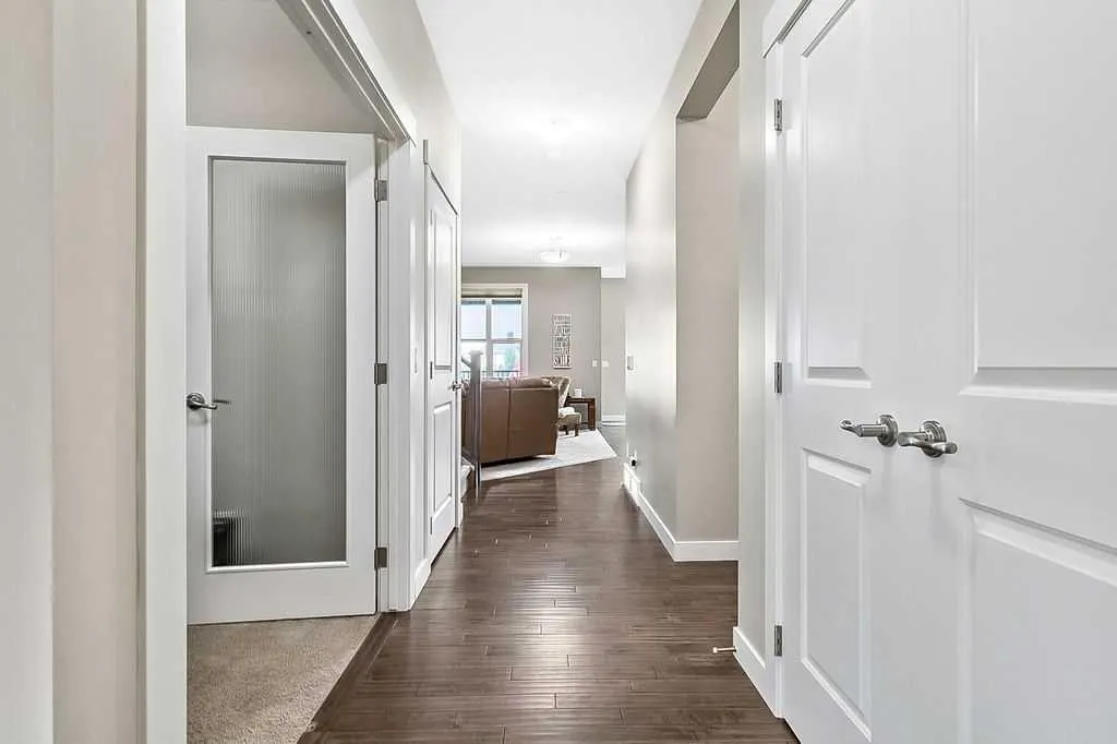 128 Drake Landing Terrace