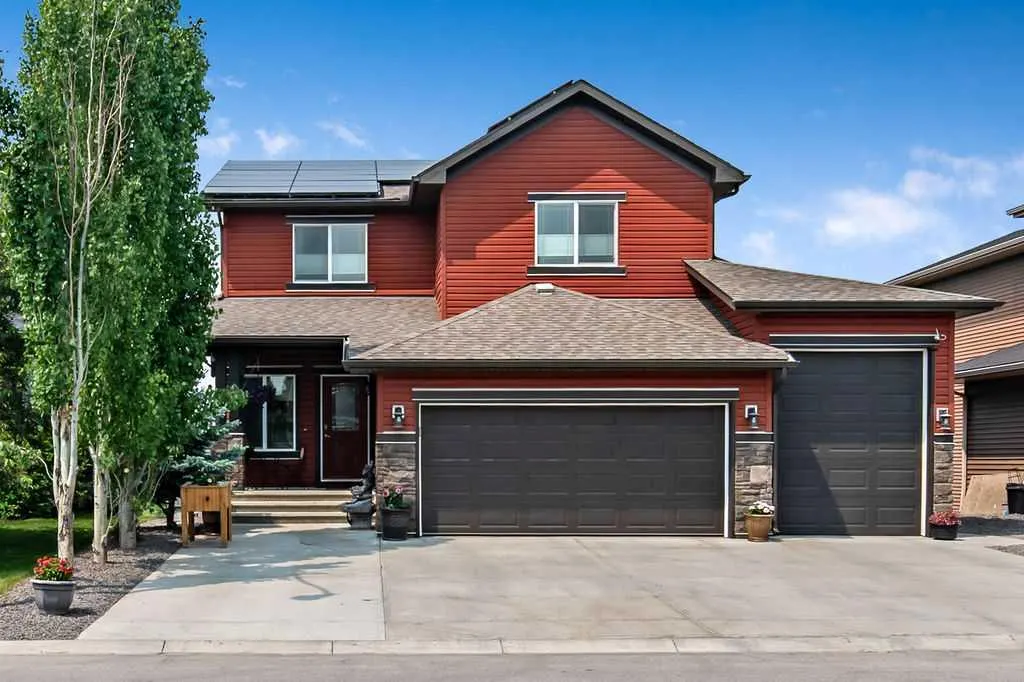 128 Drake Landing Terrace