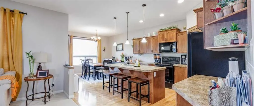 7 Royal Oak Circle NW