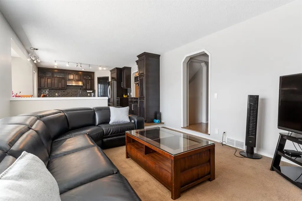 39 Harvest Oak Green NE