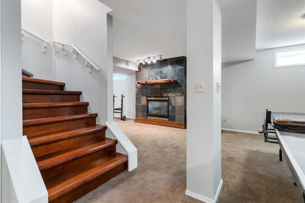 39 Harvest Oak Green NE