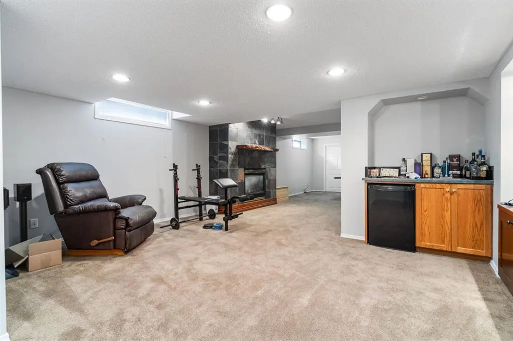 39 Harvest Oak Green NE