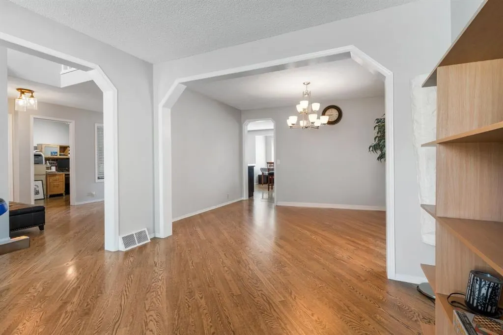 39 Harvest Oak Green NE