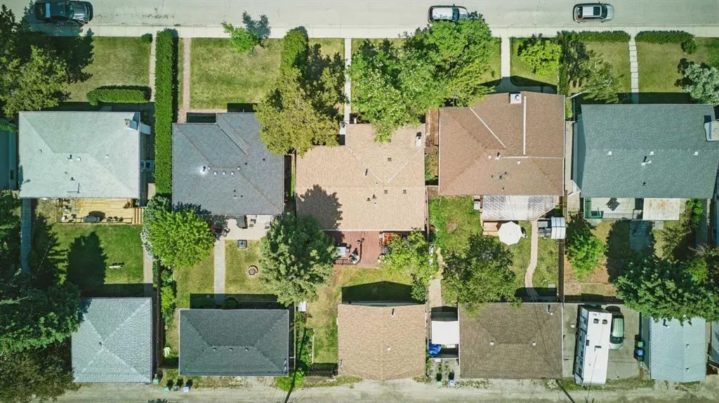 27 Gordon Drive SW