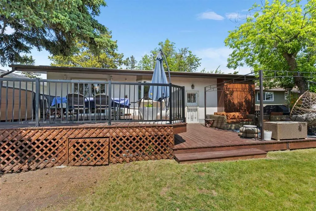 27 Gordon Drive SW