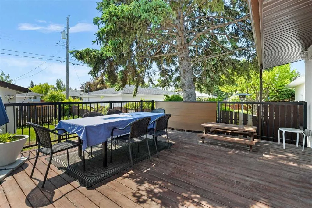 27 Gordon Drive SW