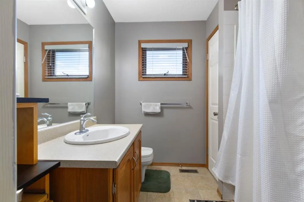 3 Sheep River Crescent