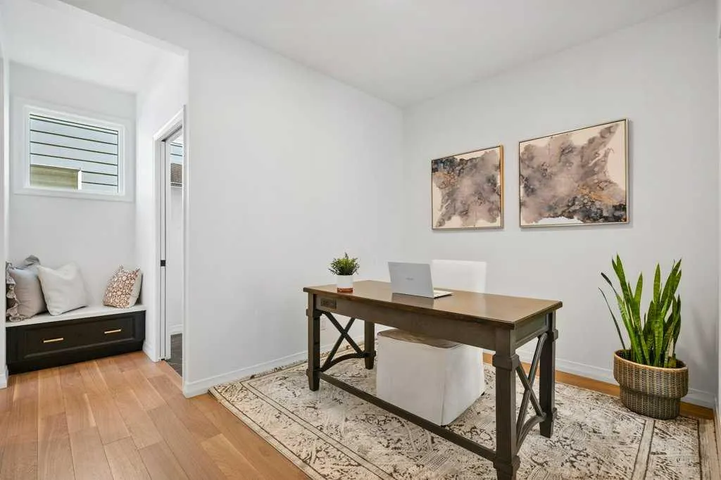 237 Magnolia Terrace SE