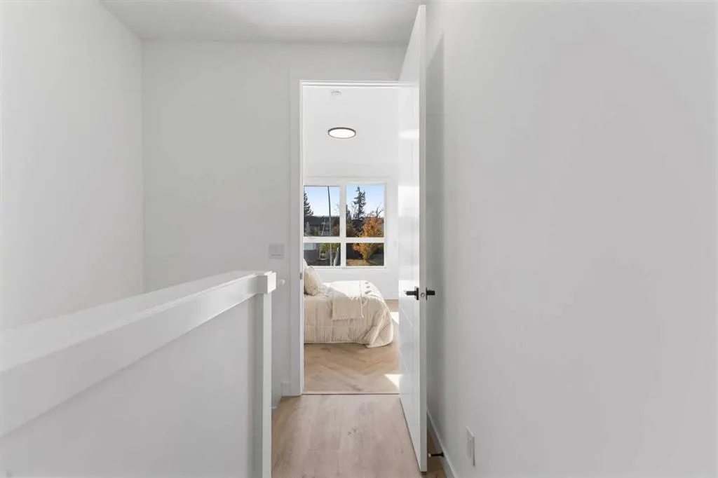 1524 29 Avenue SW, #3