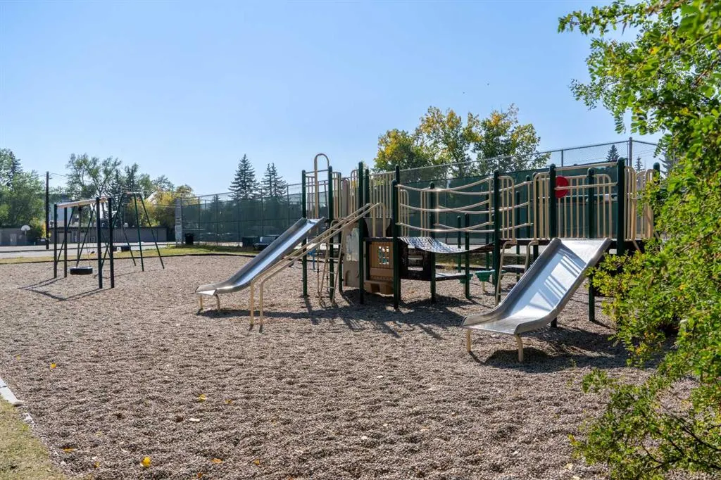 1524 29 Avenue SW, #3