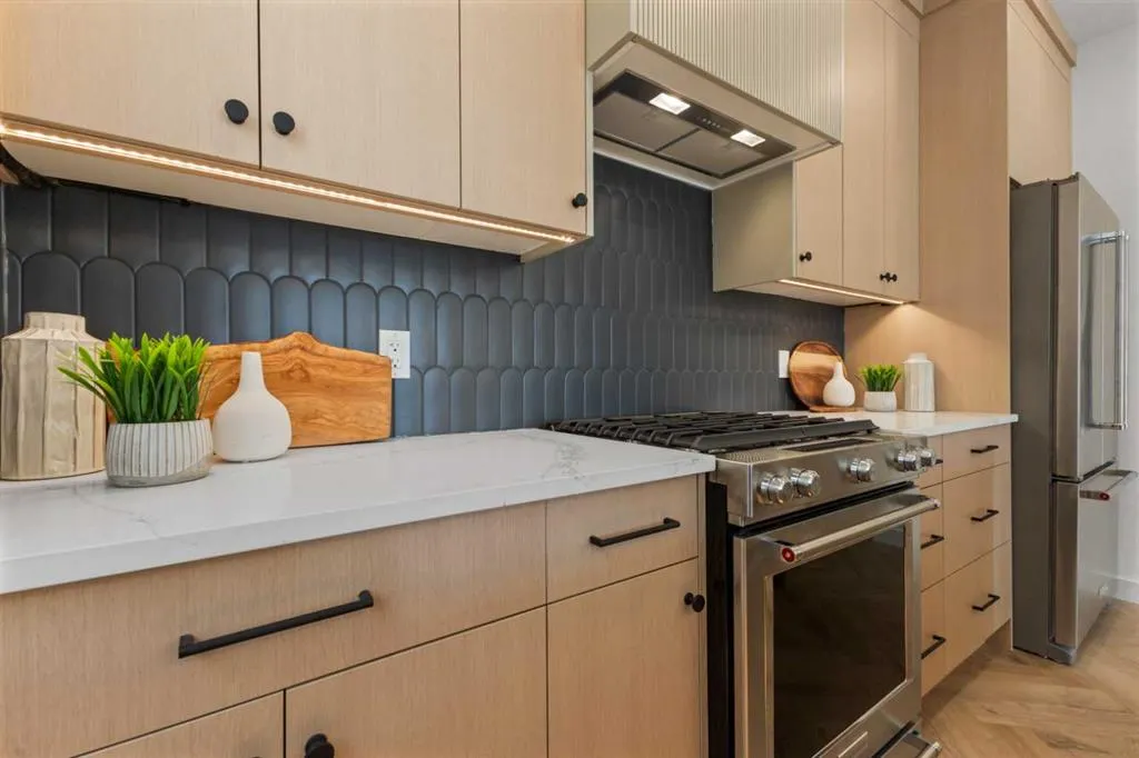 1524 29 Avenue SW, #3