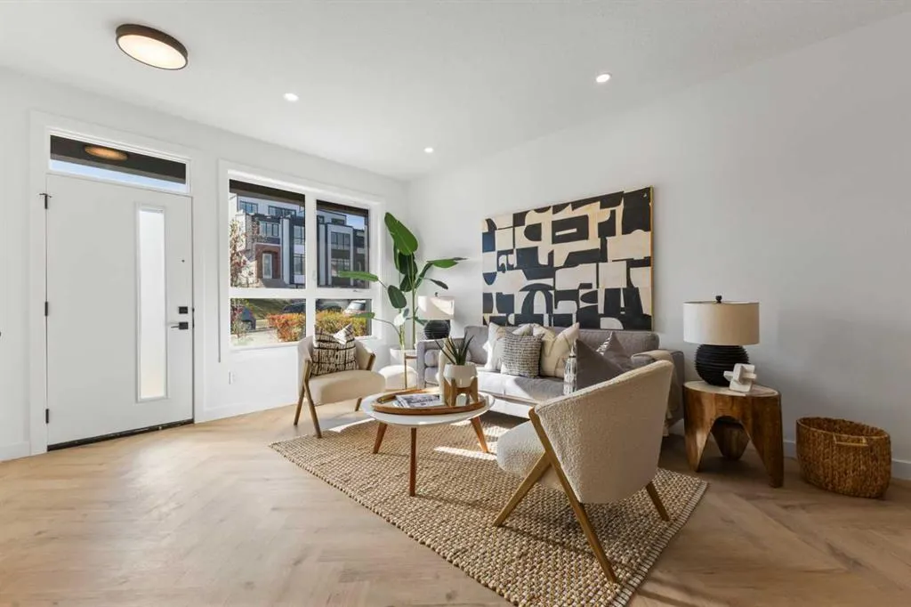 1524 29 Avenue SW, #3