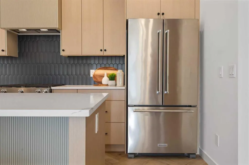 1524 29 Avenue SW, #3