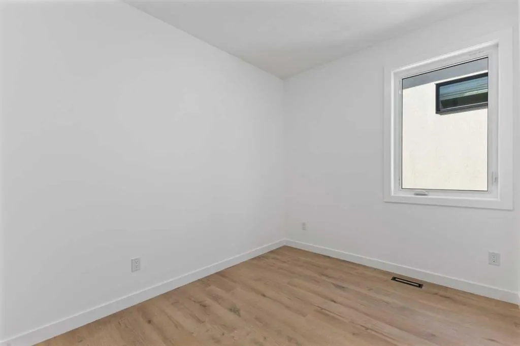 1524 29 Avenue SW, #3