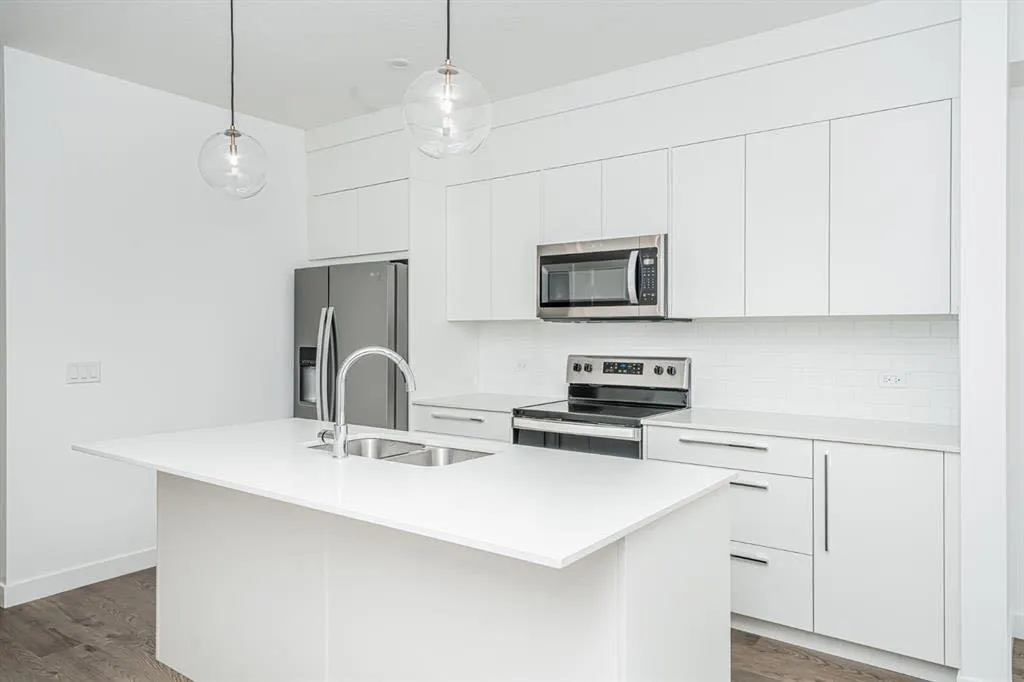 60 skyview ranch Road NE, #1305
