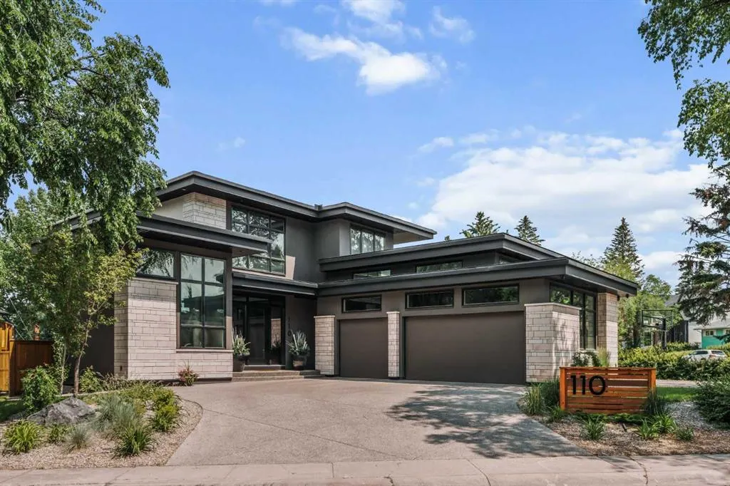 110 Lissington Drive SW